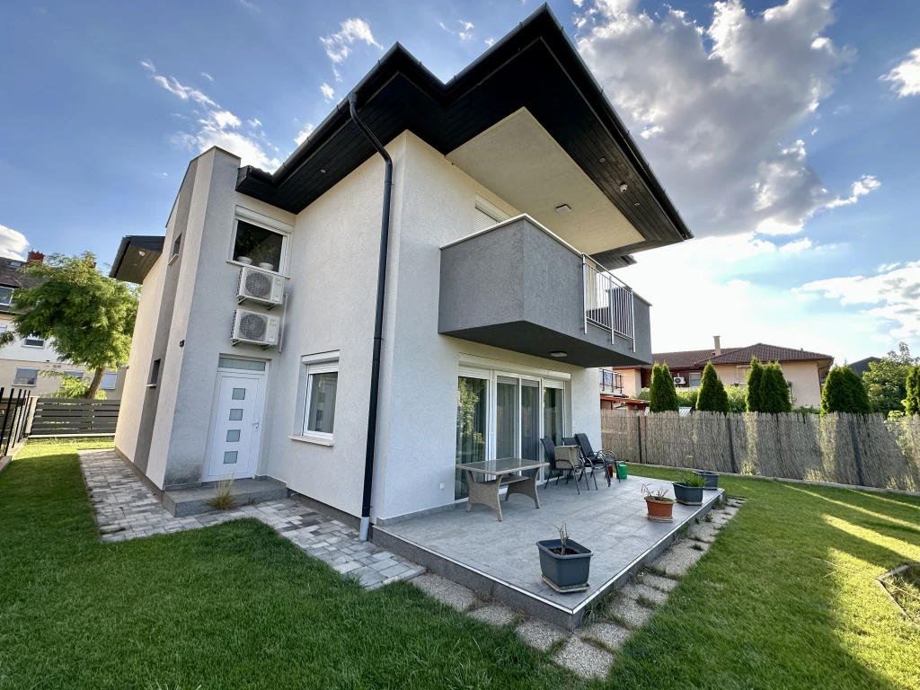 XVIII. Kerület, Halmierdő szomszédságában, 130 m²-es, családi ház