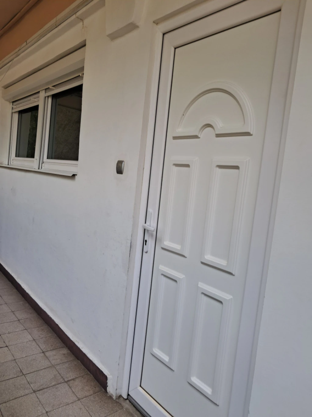 Ózd, Árpád v. út, 44 m²-es, társasházi lakás, 1+1 szobás, felújított állapotú