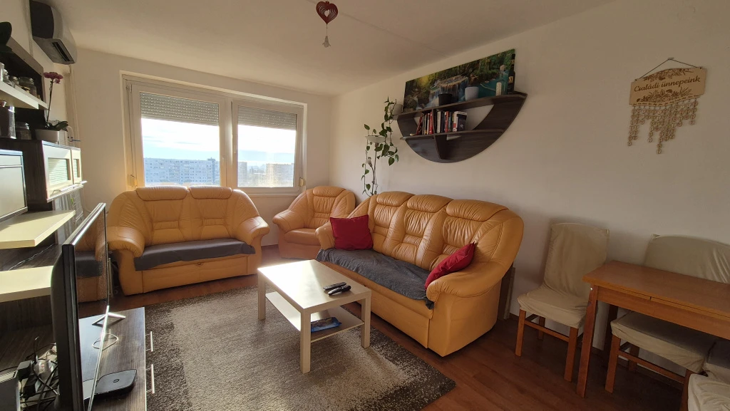 XI. Kerület, Sáfrány utca, 48 m²-es, társasházi lakás, 2 szobás