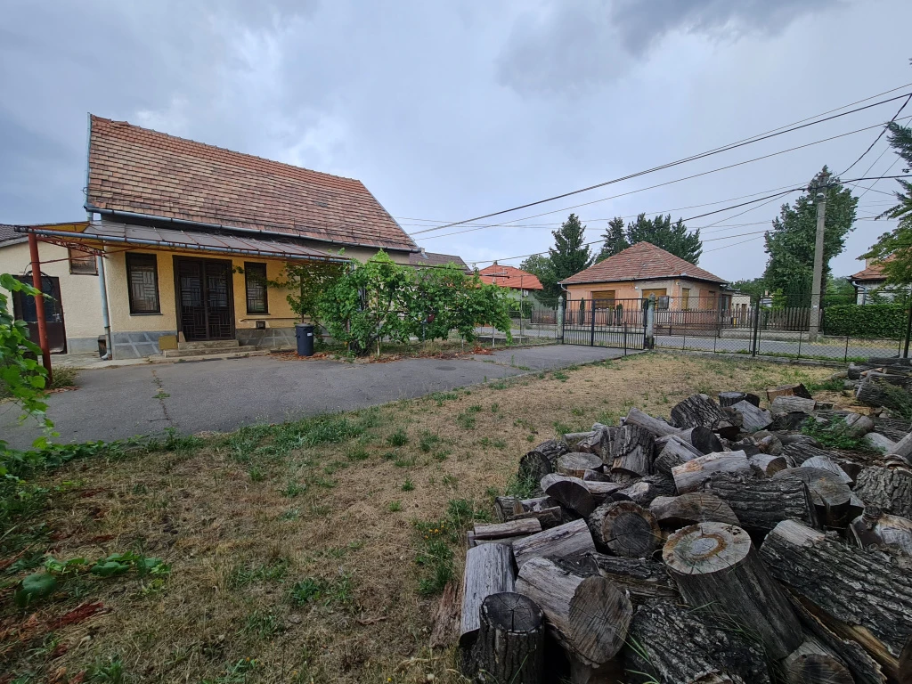 c3-1-name c2-1-name, Gyál, Kassai utca