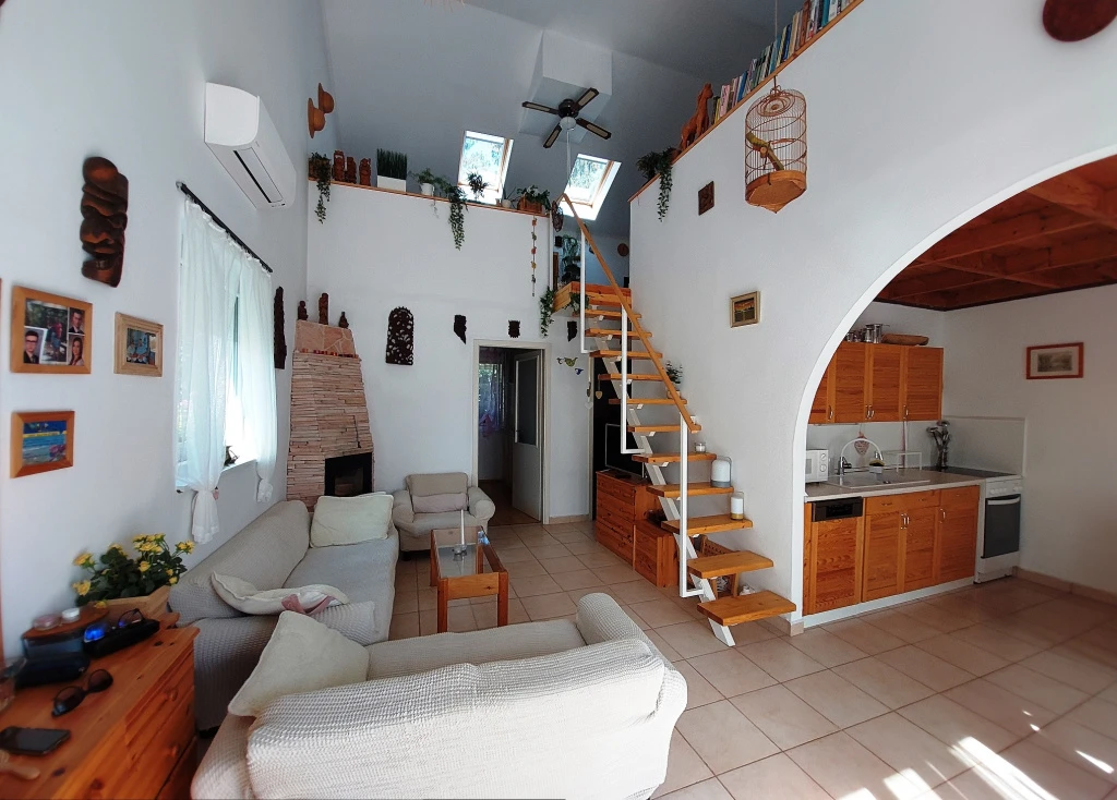 Siófok, Sóstó, 80 m²-es, ikerház, 4 szobás, felújított / újszerű állapotú