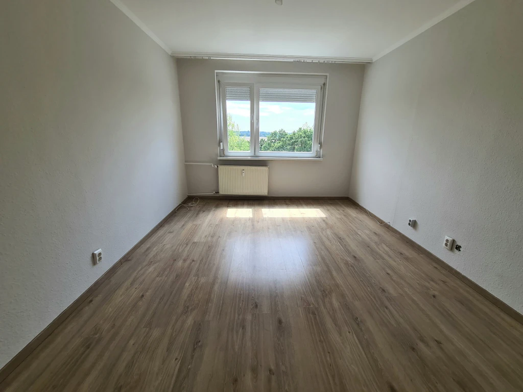 XV. Kerület, Erdőkerülő utca, 35 m²-es, társasházi lakás, 1+1 szobás