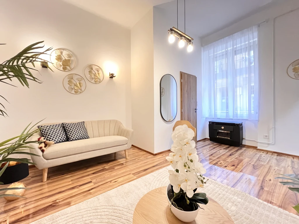XIII. Kerület, Szabolcs utca, 37 m²-es, társasházi lakás, 1+1 szobás