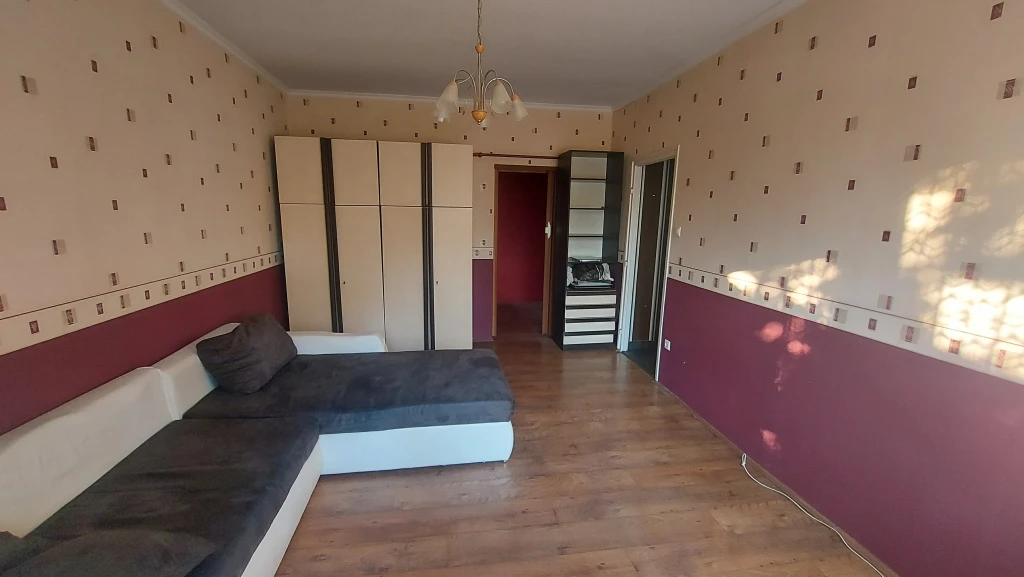 XXII. Kerület, Háros utca, 51 m²-es, társasházi lakás, 1+2 szobás