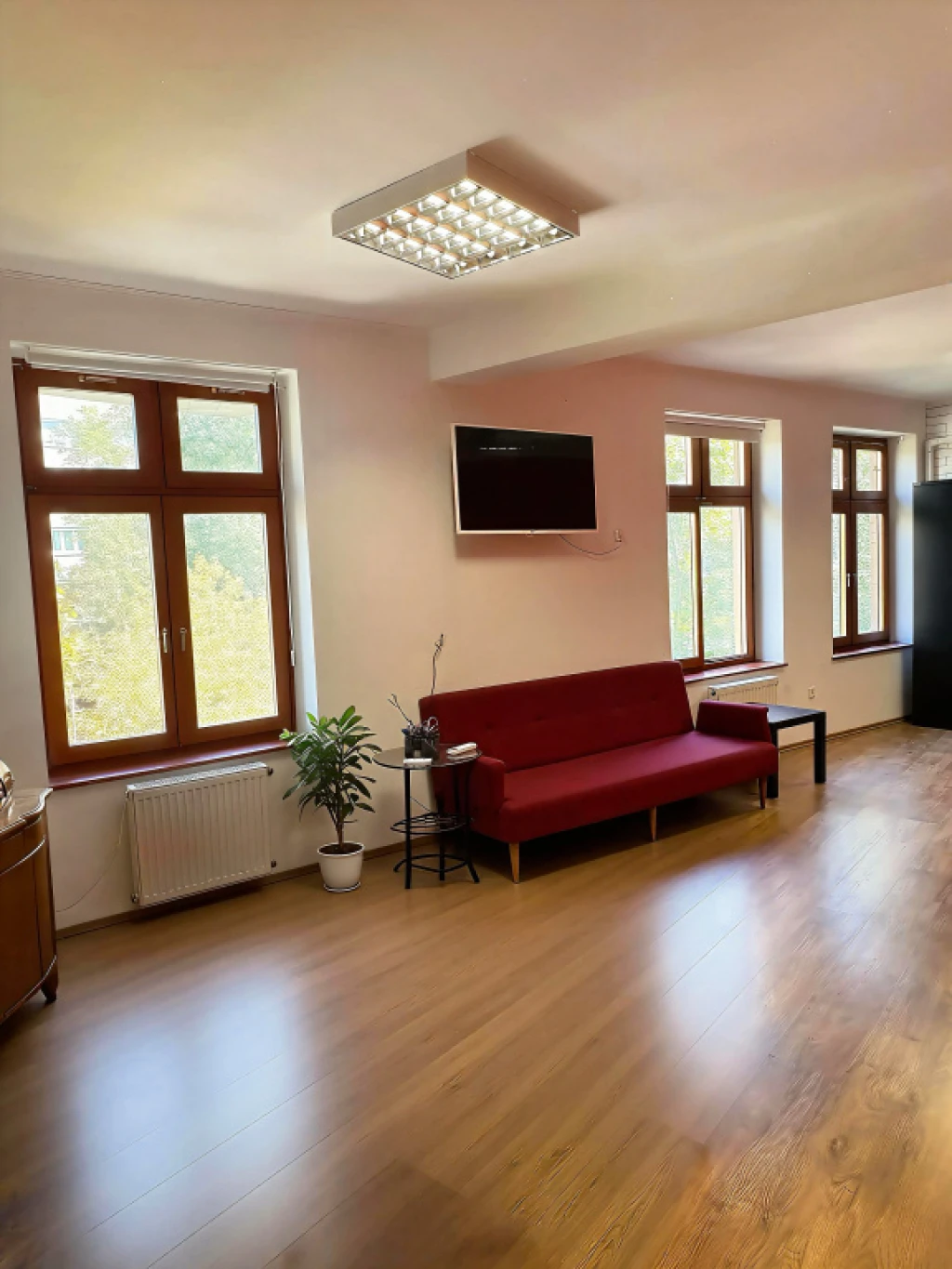III. Kerület, Lajos utca, 47 m²-es, társasházi lakás, 1 szobás