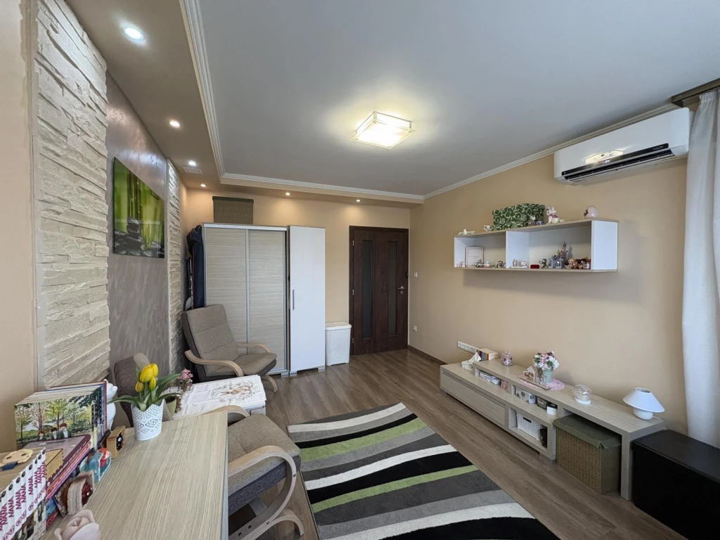 XIV. Kerület, Szugló utca, 45 m²-es, társasházi lakás, 2 szobás