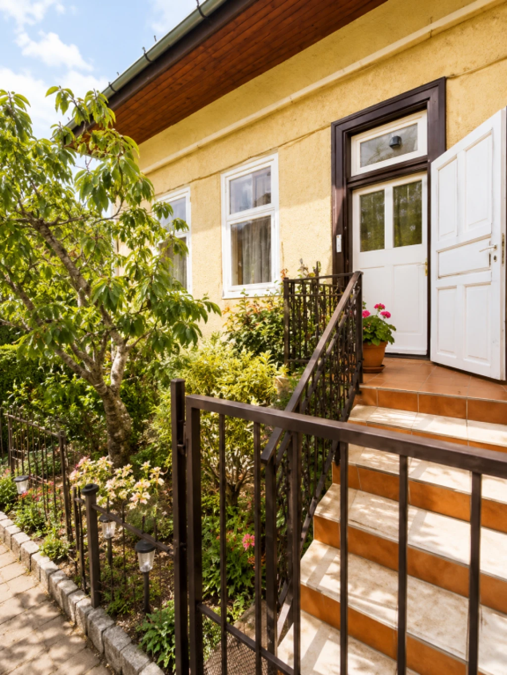XIV. Kerület, Cserei utca, 47 m²-es, társasházi lakás, 1 szobás