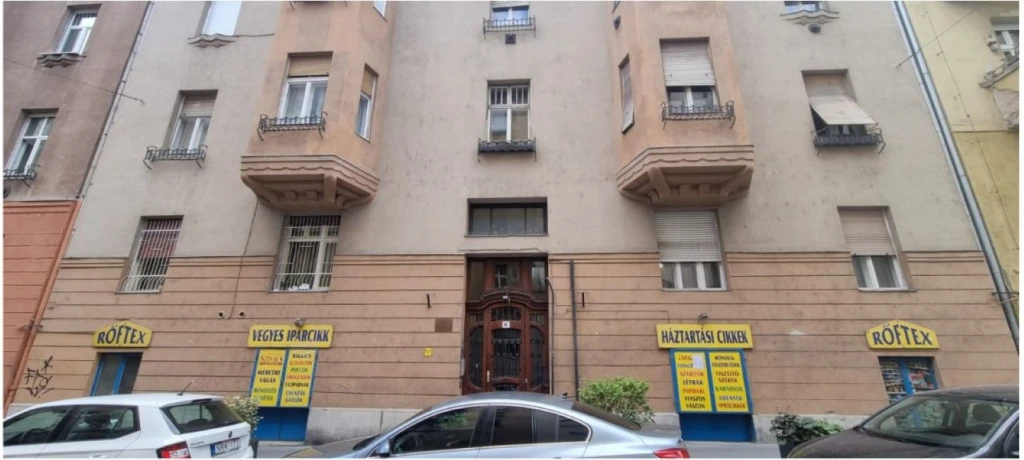 II. kerület, Szász Károly utca, 110 m²-es, üzlethelyiség utcai bejárattal
