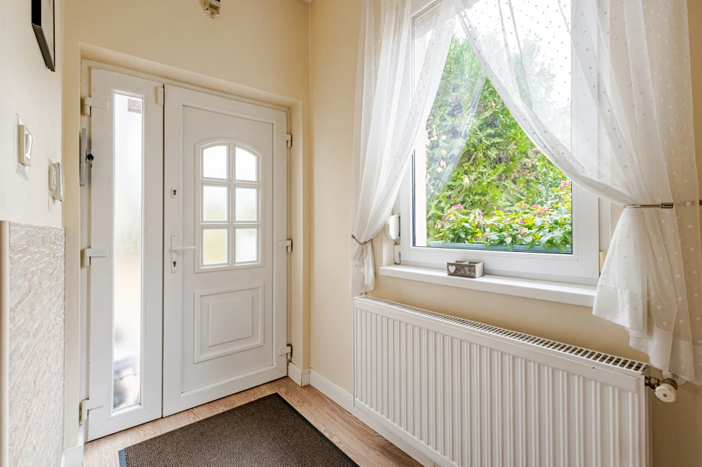 XIX. Kerület, Kispest utca, 100 m²-es, családi ház, 3 szobás