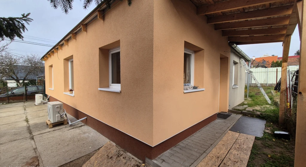 XVII. Kerület, Pesti út, 46 m²-es, házrész, 2 szobás, felújított állapotú
