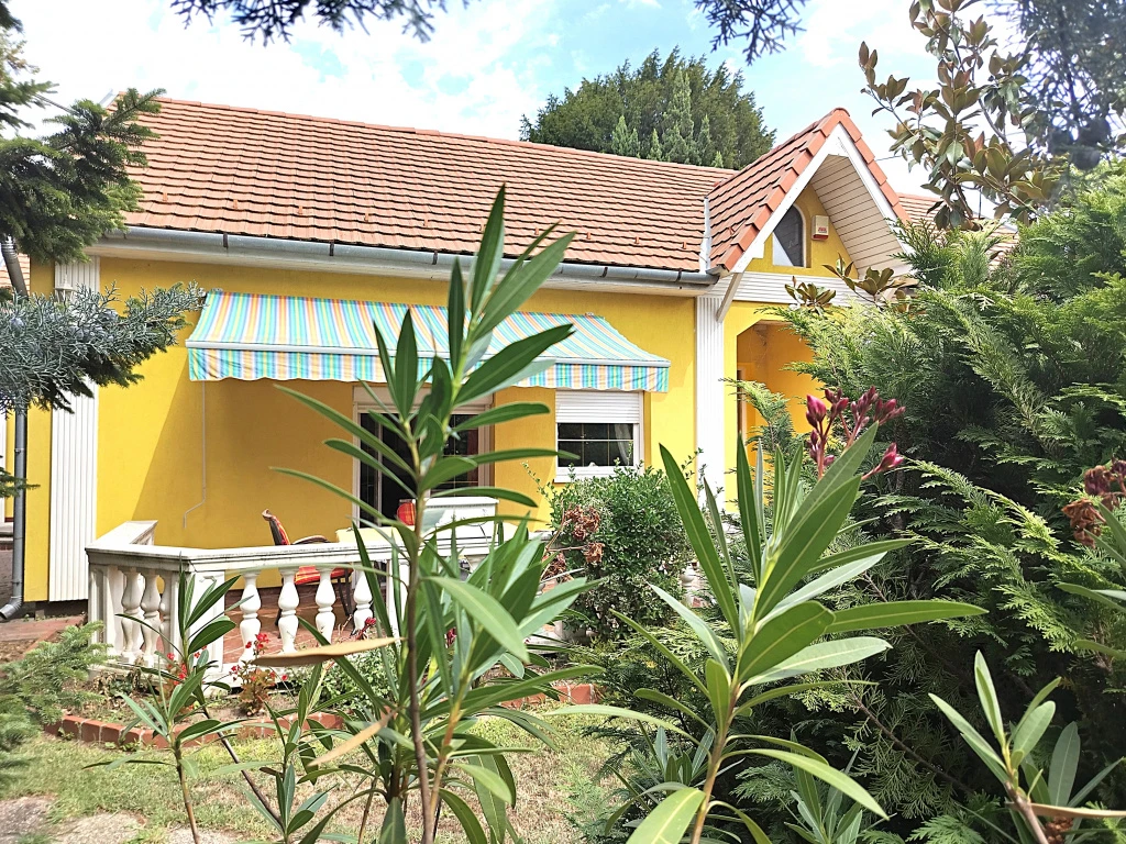 XVII. Kerület, Szilárd utca, 136 m²-es, 2 generációs, családi ház