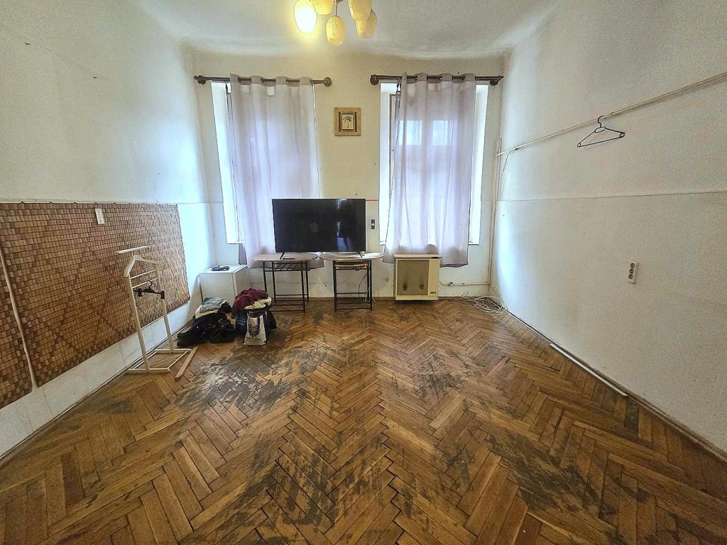 IV. Kerület, Temesvári utca, 29 m²-es, társasházi lakás, 1 szobás