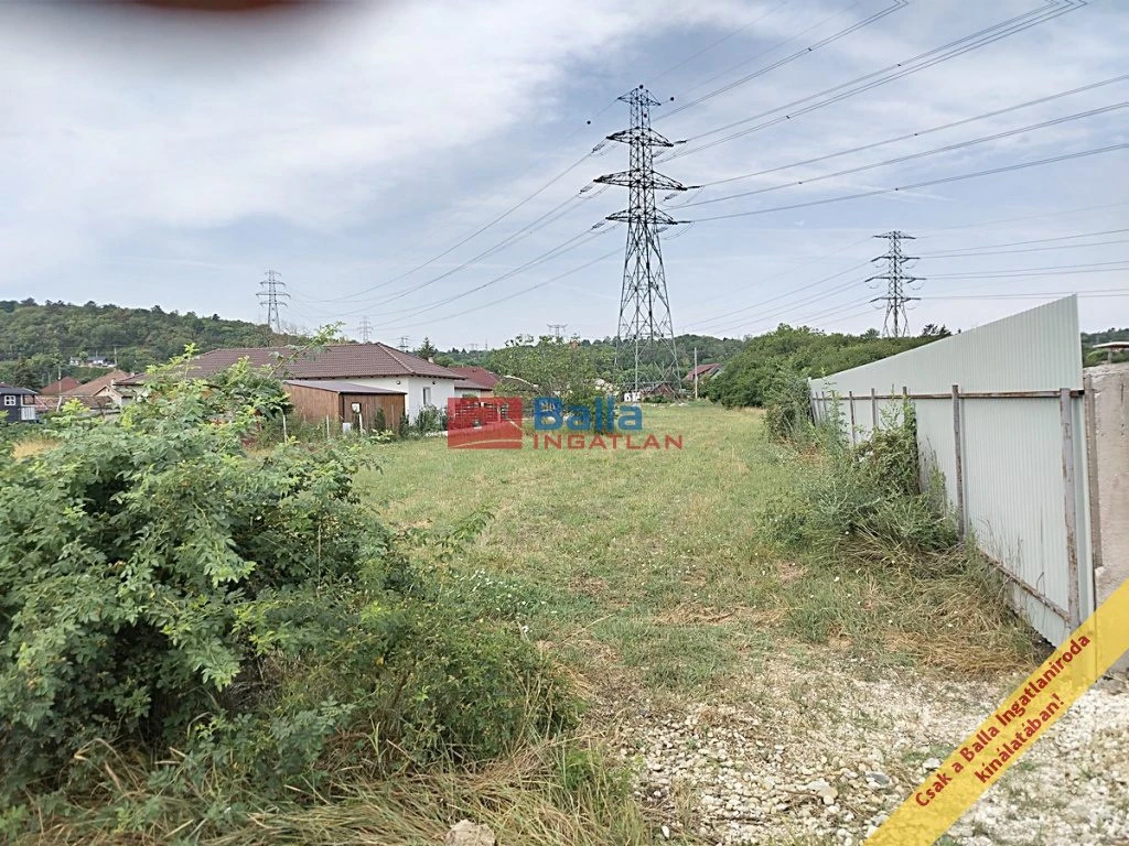 Érd, Tárcsázó utca, 743 m²-es, telek
