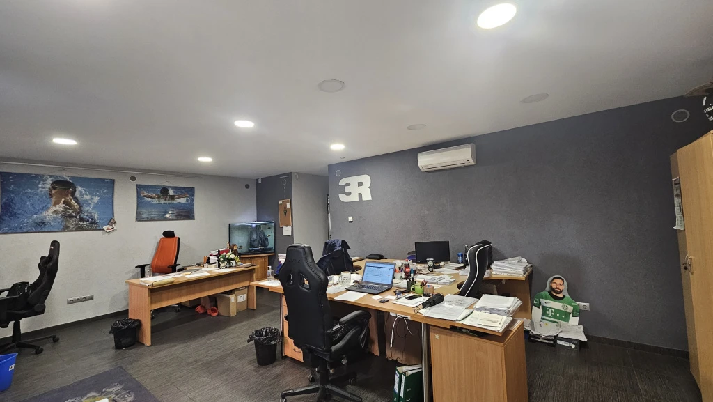 XII. Kerület, Alkotás utca, 71 m²-es, üzlethelyiség utcai bejárattal