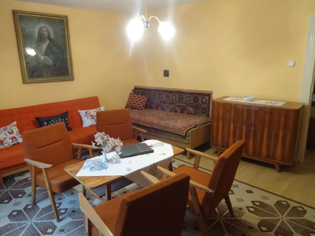 Tiszakécske, Tiszasor utca, 86 m²-es, családi ház, 3 szobás