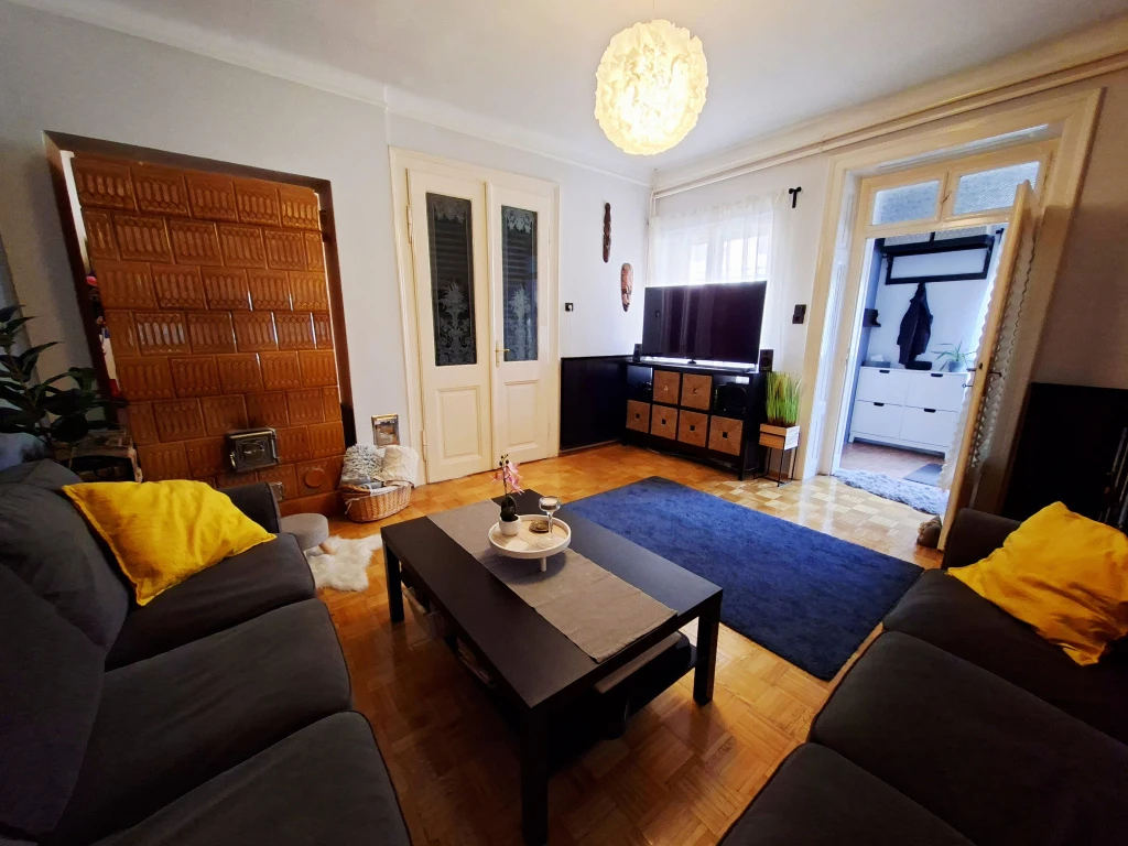 XXIII. Kerület, Haraszti út közelében, 120 m²-es, 2 generációs, családi ház