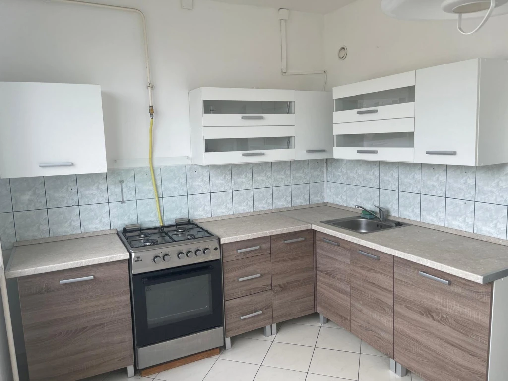 XIX. Kerület, Kisfaludy utca, 59 m²-es, társasházi lakás, 1+2 szobás