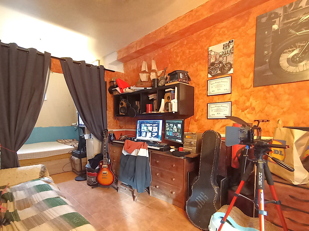 Maglód, Lövéte utca, 37 m²-es, társasházi lakás, 1 szobás, átlagos állapotú