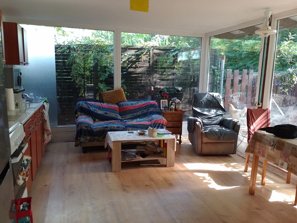 Mogyoród, Virág utca környékén, 60 m²-es, családi ház, 1+2 szobás