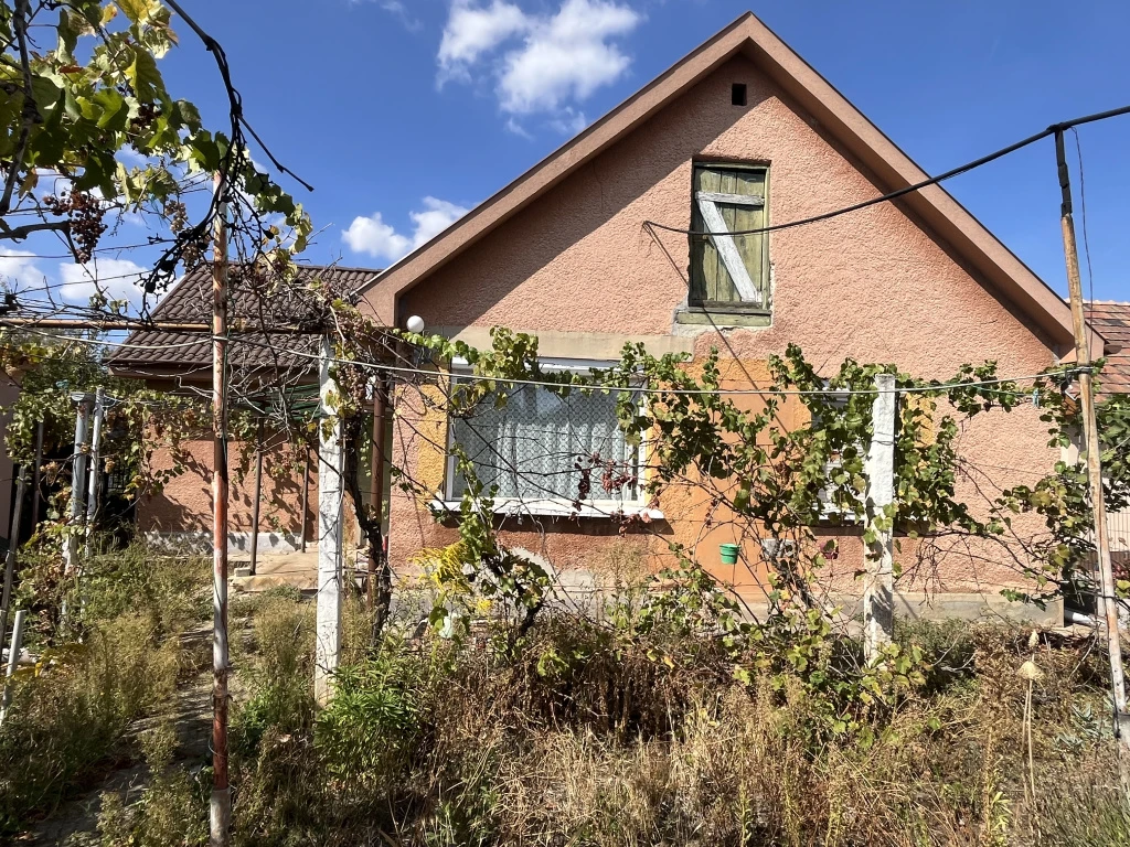 Gyál, Gyálliget, 63 m²-es, családi ház, 2 szobás, átlagos állapotú