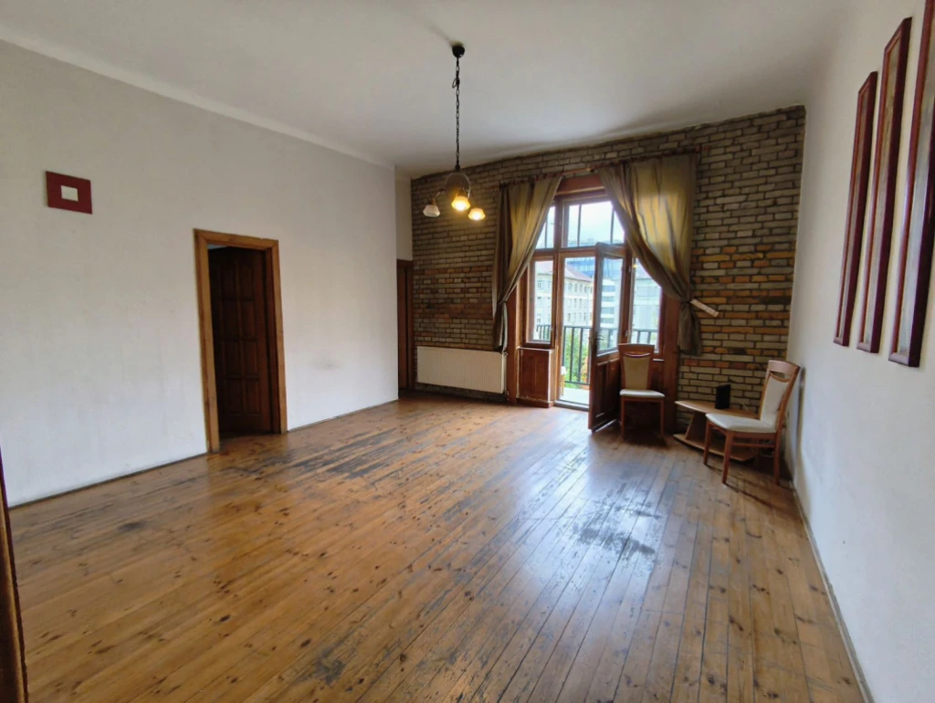 VIII. Kerület, Práter utca, 74 m²-es, társasházi lakás, 3 szobás