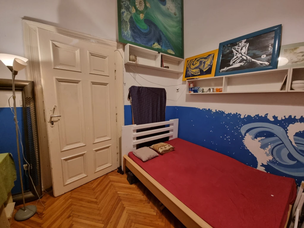 Nyíregyháza, Dózsa György utca, 16 m²-es, társasházi lakás, 1 szobás