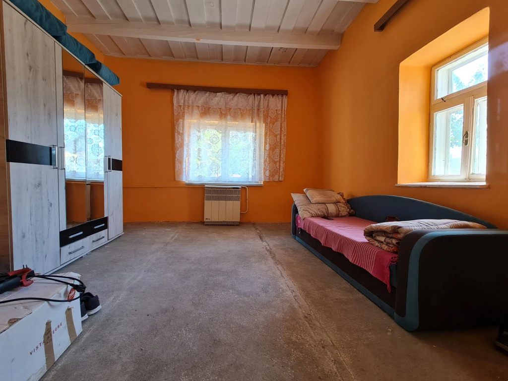 Tarnaörs, Tarna út, 57 m²-es, családi ház, 1 szobás, átlagos állapotú