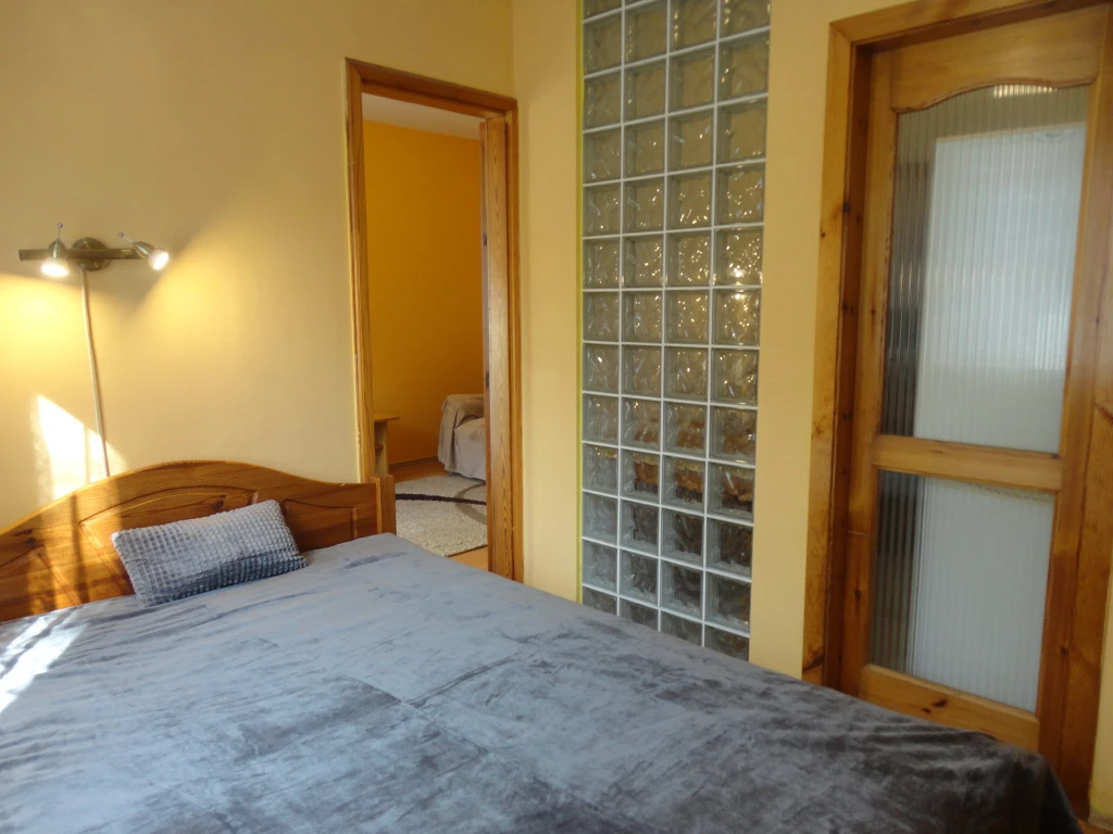 IV. Kerület, Berzeviczy utca, 42 m²-es, társasházi lakás, 1+1 szobás