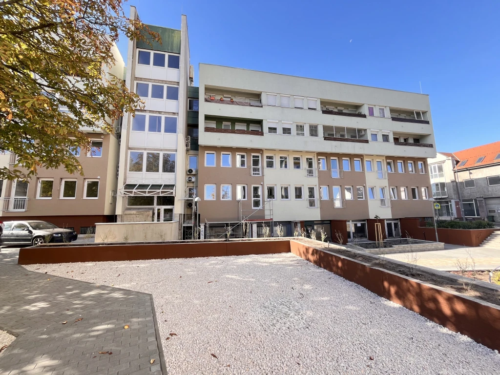 XX. Kerület, Tátra Apartman, 45 m²-es, társasházi lakás, 1 szobás