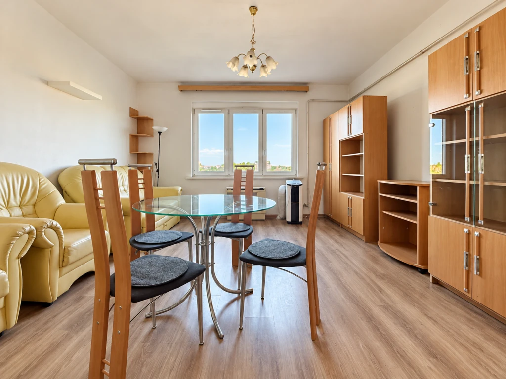 XIV. Kerület, Zászlós utca, 31 m²-es, társasházi lakás, 1 szobás