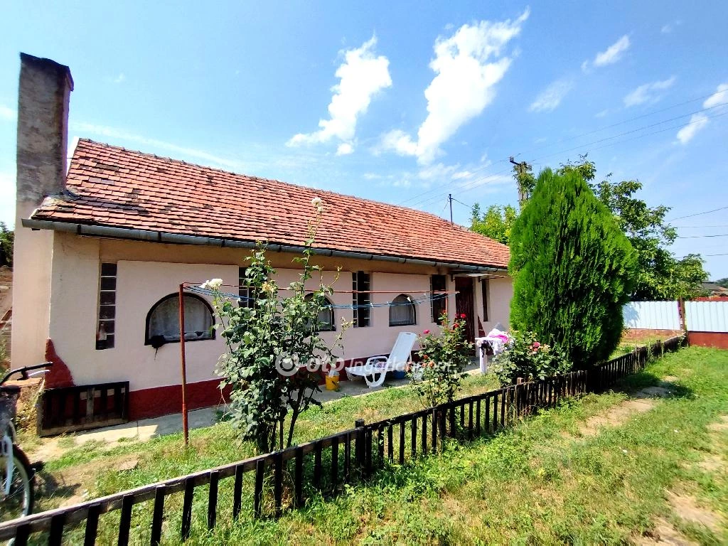 For sale house, Kisújszállás