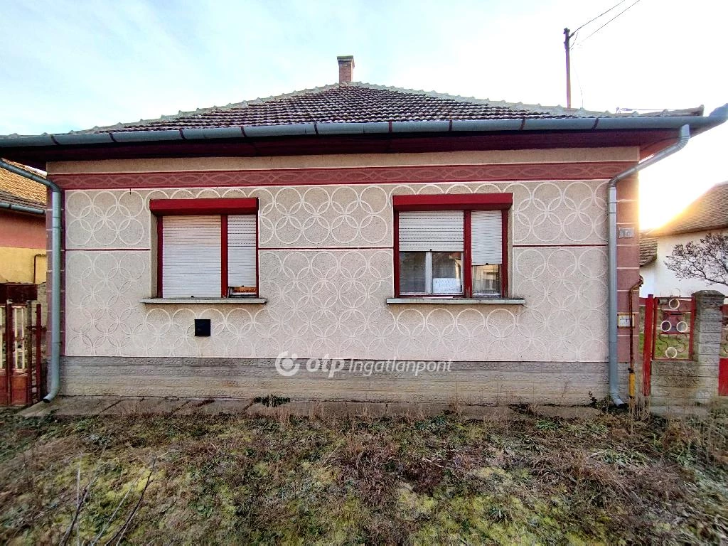 For sale house, Kisújszállás