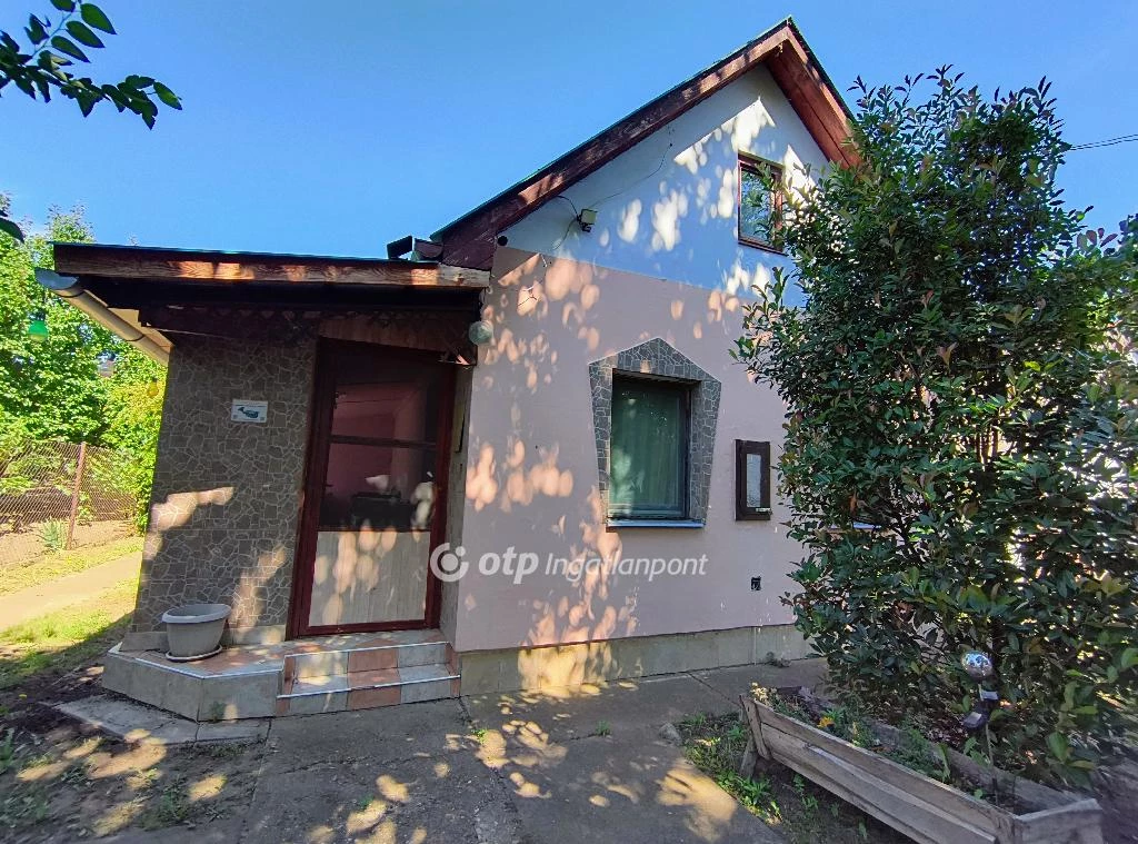 For sale house with a garden, Martfű