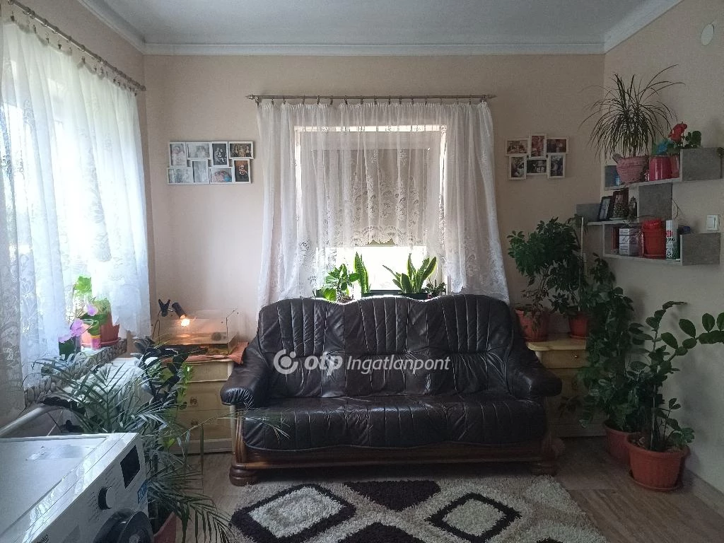 For sale house, Isaszeg