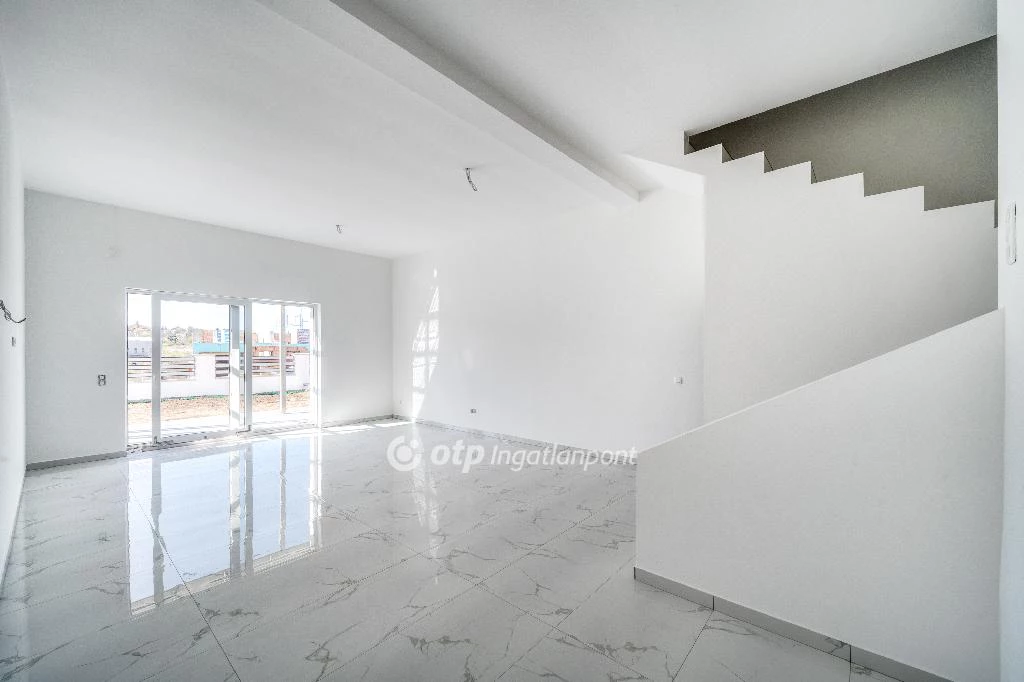 For sale semi-detached house, Mogyoród