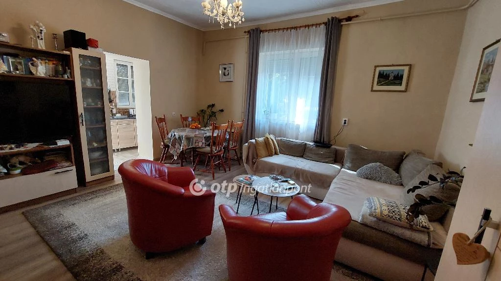 For sale house, Karcag