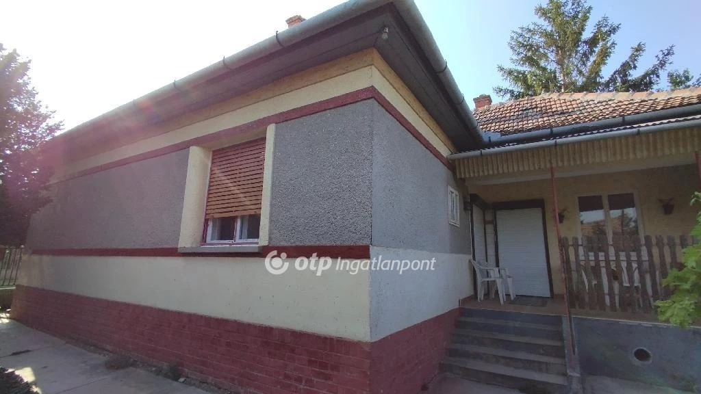 For sale house, Jászladány