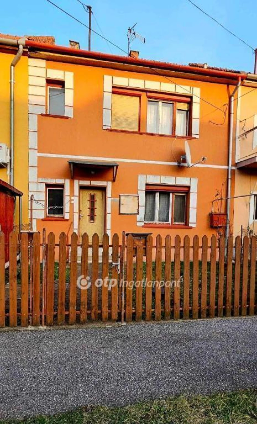 For sale terraced house, Szolnok