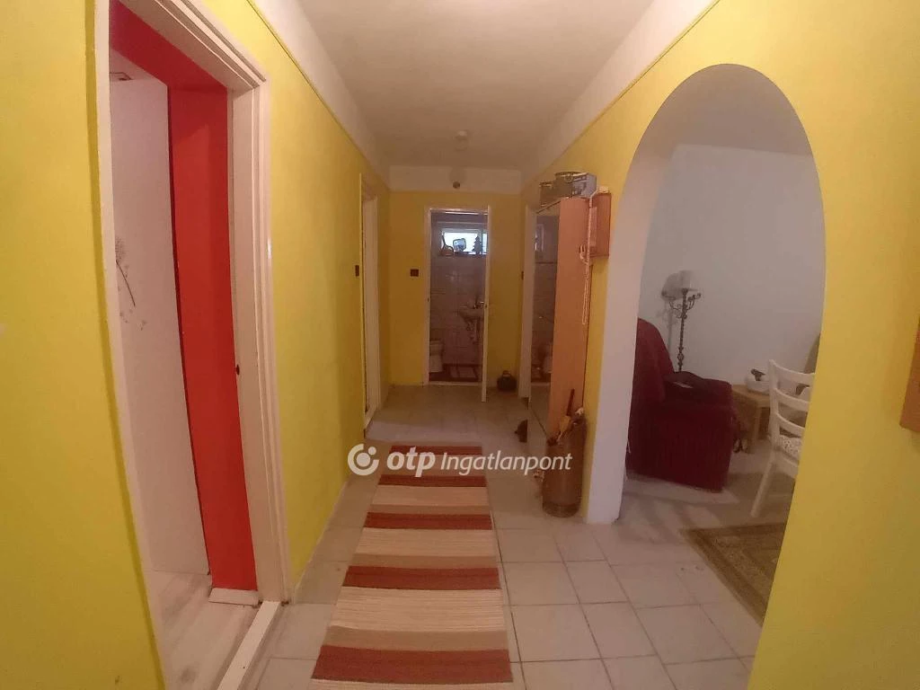 For sale house, Farmos