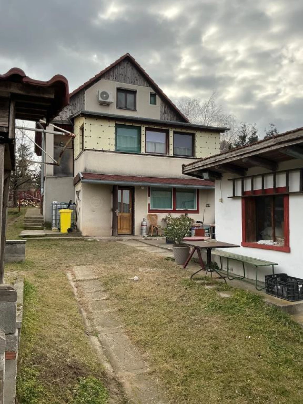 Eladó Ház, Mogyoród