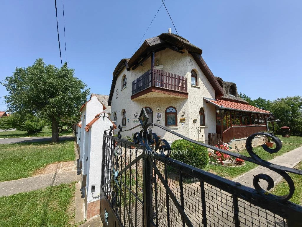 Eladó Ház, Kunmadaras