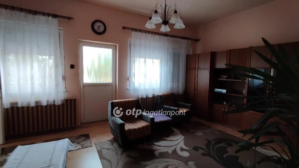 Eladó Ház, Jászfelsőszentgyörgy