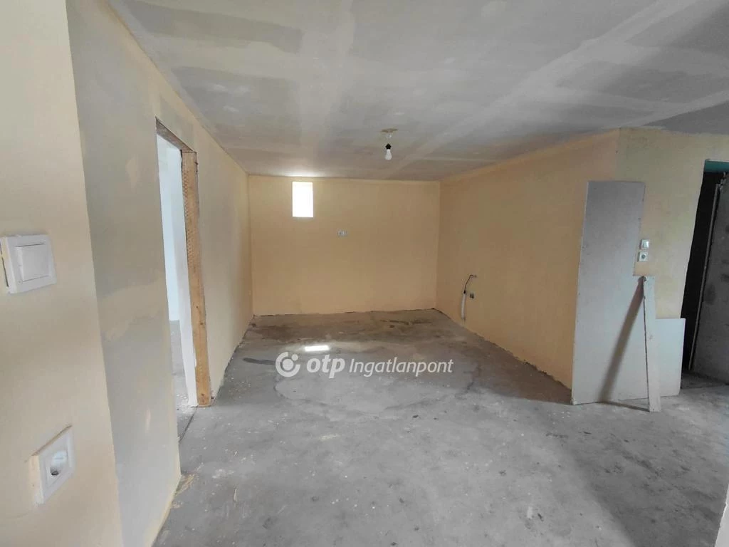 For sale house, Hatvan