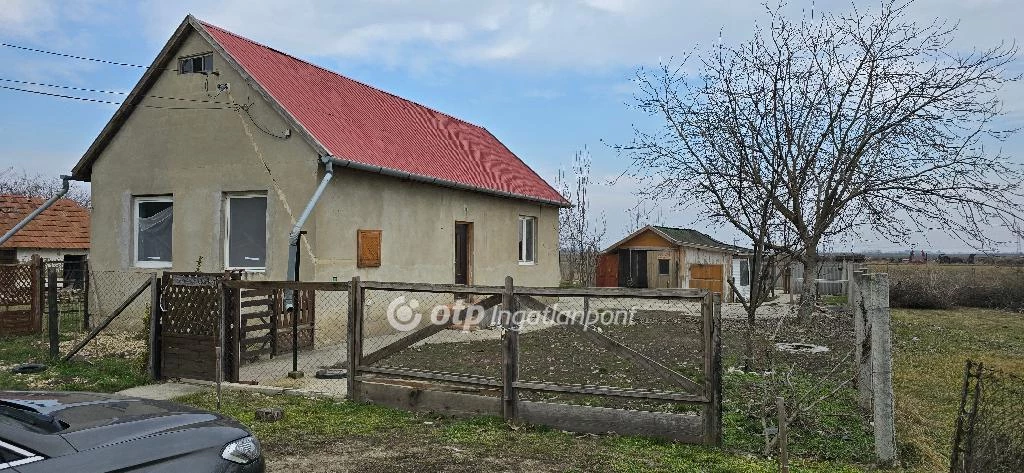 Eladó Ház, Püspökladány