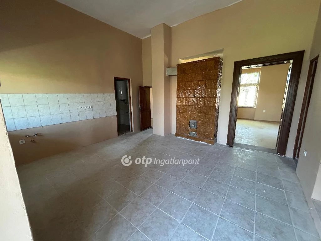 Eladó Ház, Kunhegyes