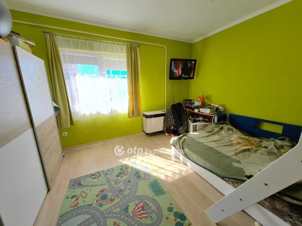 Eladó Ház, Kisújszállás