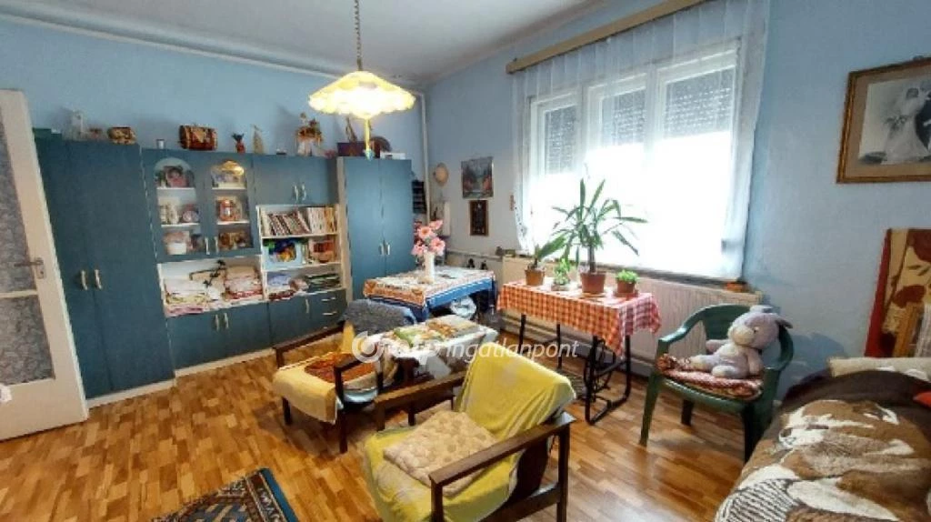 Eladó Ház, Kisújszállás