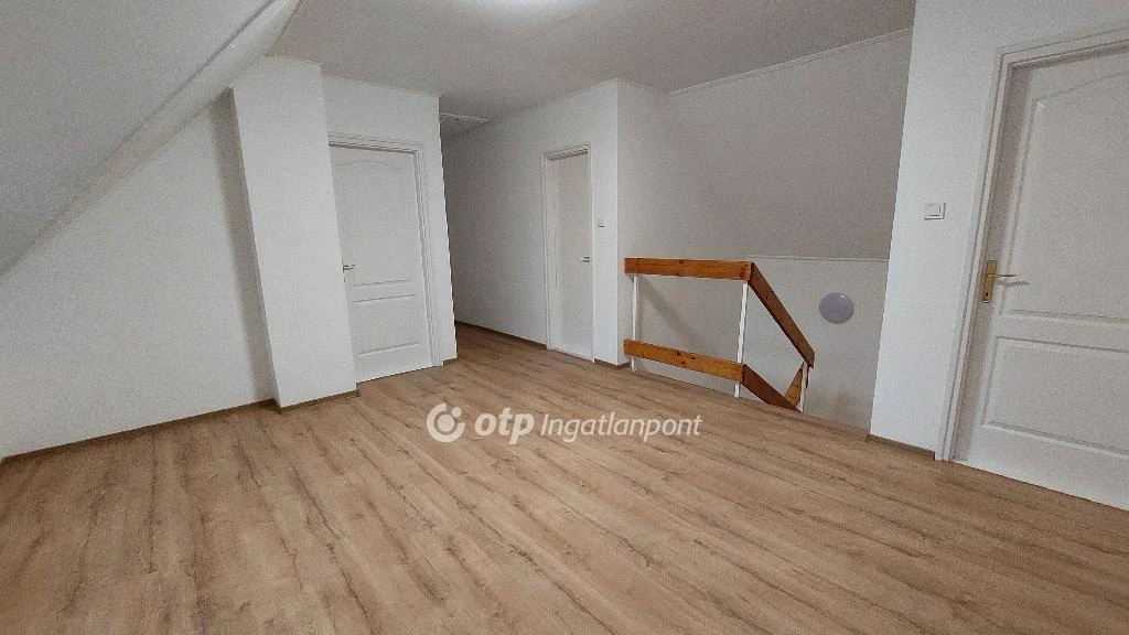 Eladó Ház, Kunhegyes