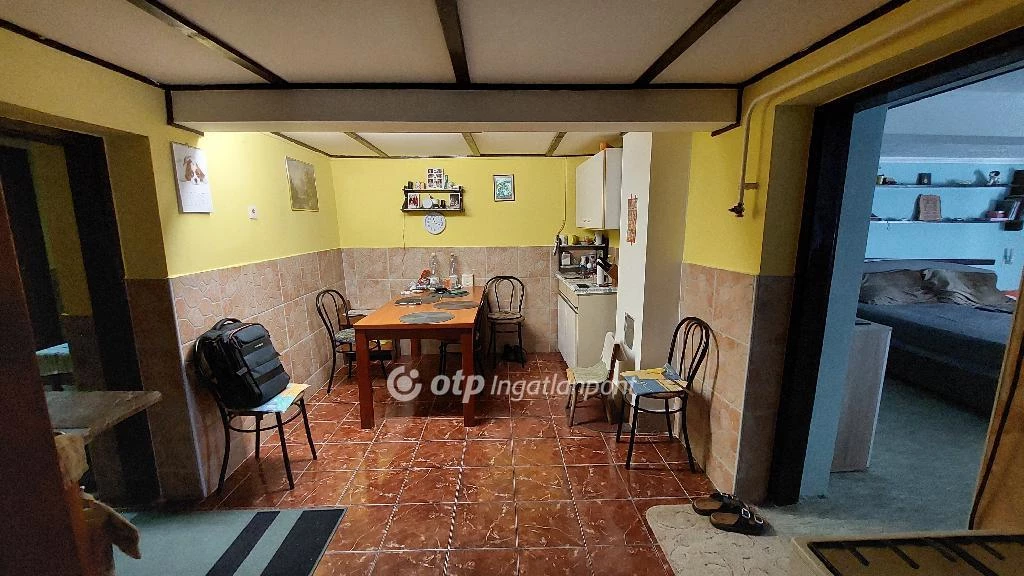 Eladó Ház, Kisújszállás