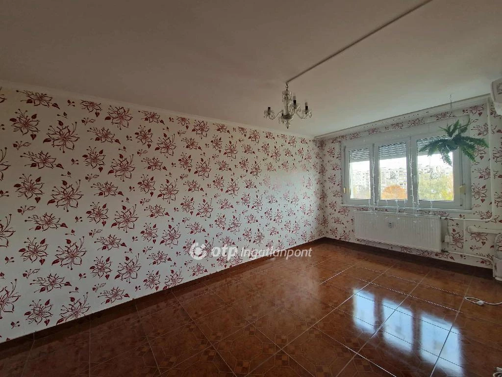 Eladó Lakás, Budapest 3. ker.